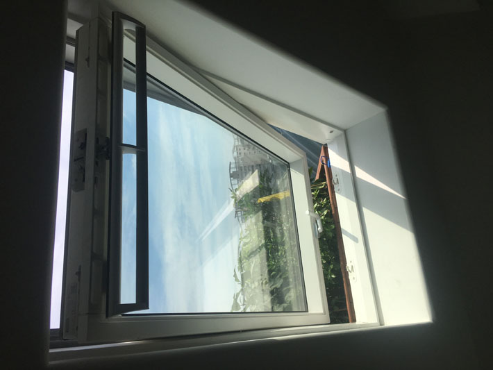 澶氬姛鑳界獥 05.jpg