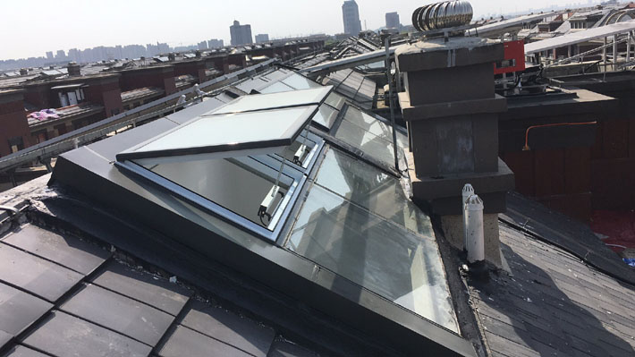 鐢靛姩澶╃獥 05.jpg